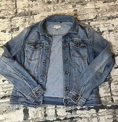 Merona Blue Denim Jacket Women’s Medium • $9