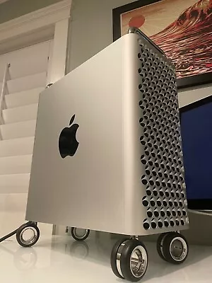 Apple Mac Pro 2019 71 2.5GHz 28-CORE 8.25 SSD 768GB RAM Vega 32GB VRAM + Wheels • $1