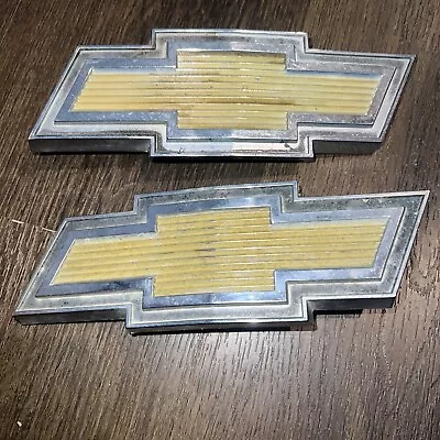 2 Vintage NOS OEM 1960-70s Chevy Bowtie Grille Emblem PT 3970783 PT 330630 • $49.99