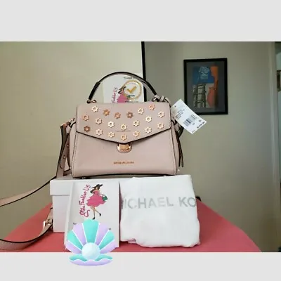 Michael Kors Rose Gold Handbag • $160