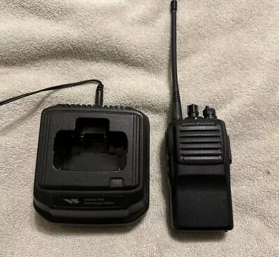 Vertex Standard VX-417-4-5 UHF 450-490MHz Two-Way Radio W/vertex Microphone • $65