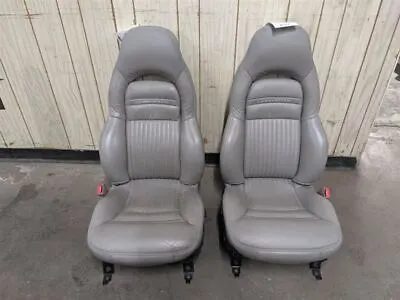 04 C5 Corvette Seats Dual Power Sport Seats SET DRIVE PASSENGER  Lt. Grey • $1000