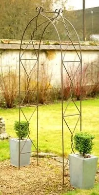 Romantic Garden Arch - SALE SALE SALE • £109.95