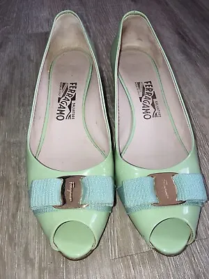 Salvatore Ferragamo 8.5 C Turquoise Kitten Heels Women • $110