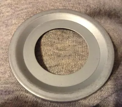 ZA526474 - A New Bearing Shield For A New Idea 5406 5407 5408 5409 Disc Mower • $12