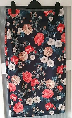 Atmosphere Stretch Bodycon Floral Geometric Pencil Skirt - Size 12 • £3