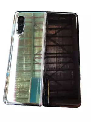 Samsung Galaxy Z Fold - 512GB - Front Works Perfect - Middle Screen Is Faulty • $279.99