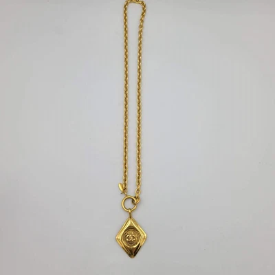 $944.45 • Buy CHANEL Necklace Sure  Gold Vintage