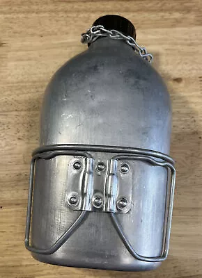 Vintage Army Canteen W/Cup • $35