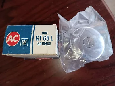 New Sealed GM Vintage Locking Chrome Gas Cap AC GT68L One Key 6410408 & Box • $14.99