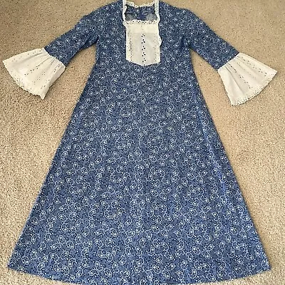 Vintage 70s Prairie Dress Lace Eyelet Below The Knee Zip Back Paisley Blue Boho • $34.19