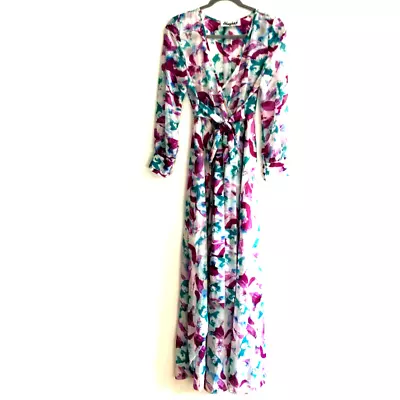 Meghan Los Angeles Floral Lilypad Surplice Long Sleeve Maxi Dress. Size S. • $39.99