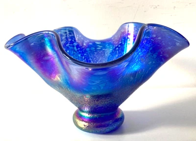 £24.99 • Buy Heron Glass Handkerchief  Iridescent Blue Bowl Vase Handblown Glass