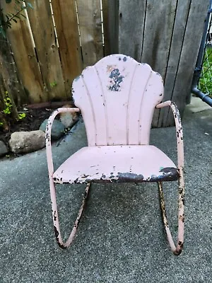 Vintage Child’s Outdoor Lawn Patio Chair Metal • $50