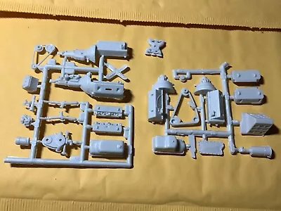 1 25 Scale Model Parts 53 Hemi Studebaker Engine Parts Lot No Box • $16.99