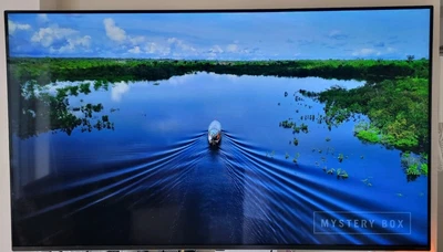 $900 • Buy LG 55 INCH 200 Herts 4K SUPER ULTRA HD TV   FULL MOTION WALL BRACKET