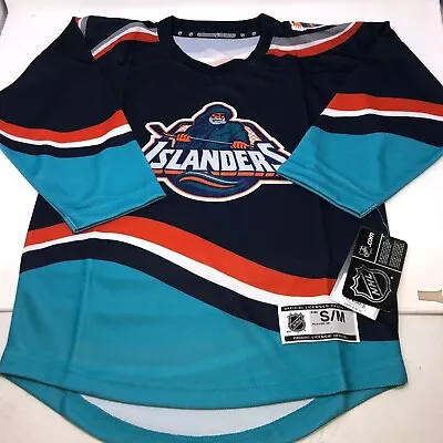 $39 • Buy New York Islanders NHL Fisherman Third Jersey Youth Size Small/Medium