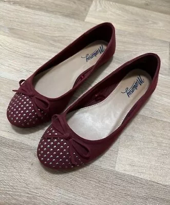 Mantaray Ladies Burgundy Flat Slip On Shoes • £8.99