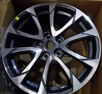 Holden VF Commodore Calais-V & WN Statesman Caprice 19  X 8.5  Mag Wheel Genuine • $450