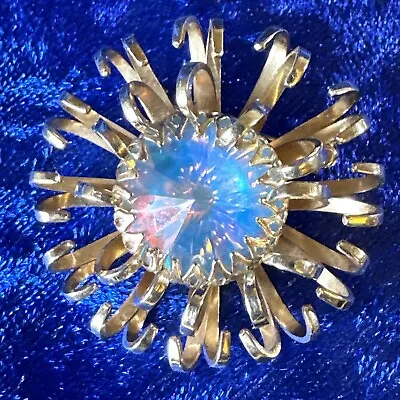 Sarah Coventry Mystic Blue Opal  Gold Tone Vintage Starburst Pin Brooch • $16.95