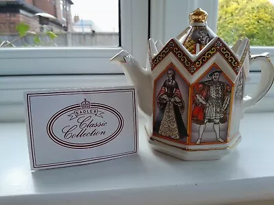 Vintage Sadler King Henry VIII And His Six Wives Teapot • £10