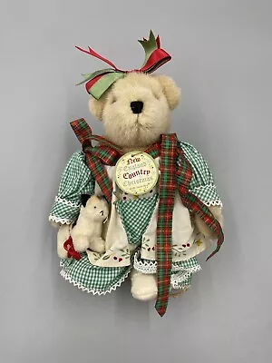Muffy VanderBear New England Country Christmas 8” W/ Kitty Cat Vintage 1990’s • $12.75