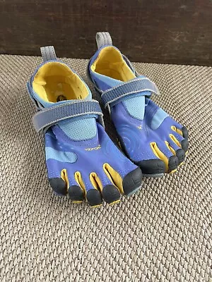 Vibram Five Fingers KMD Sport Womens Barefoot Shoes Size 6 36 Blue Yellow • $24.99