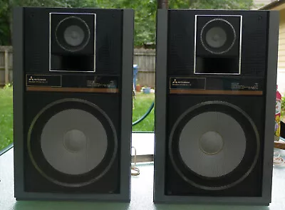 $99.99 • Buy Mitsubishi SS-L70 35 Watt 8 OHM Bass Reflex Speaker Set Made In Japan Tested