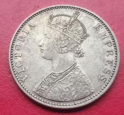 British India 1900 Queen Victoria One Rupee Bombay  Mint Rare  Silver Coin • $19.99