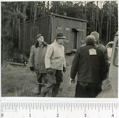 1950s Photo Maryland Talbot County? People Hunting Shack Cabin Hunters License • $9.99