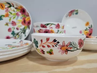 Mikasa Karina Multicolor Flowers Dinnerware • $59.96