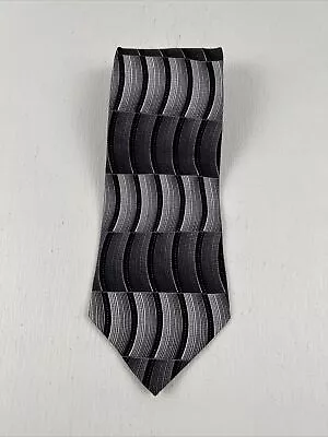 Martin Wong Mens Formal Necktie Black And Silver • $3.49