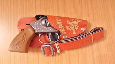 BH861: Lone Star Scout Cowboy Western Revolver & Bronco Holster - Childs Toy • £20