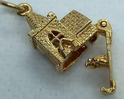 9ct Gold Solid Church Charm Opens Up Bride & Groom 2.8 Grams 15m Long Hallmarked • £163.80