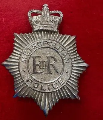 UK Metropolitan Police Helmet Plate ERII  ERA  (obsolete) • $85