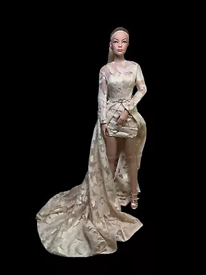 Robert Tonner Phyn & Aero Rayne Ufdc 16 Inch Fashion Doll Htf ~ • $165