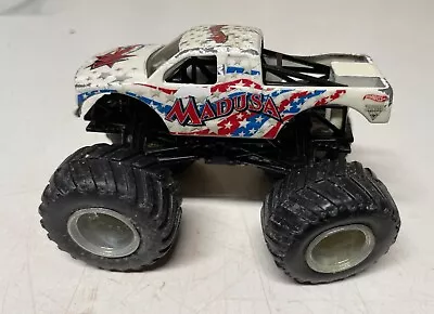 White MADUSA 1:24 Trucks Monster Jam Hot Wheels 🇺🇸 Stars And Stripes • $19