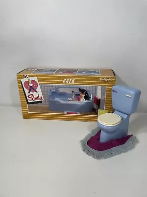£8.50 • Buy Sindy Doll Bathroom Bath & Toilet In Blue 1980's Vintage Pedigree Box
