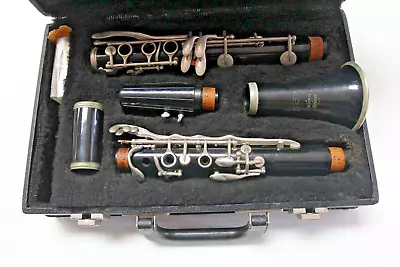 Selmer Bundy Resonite Clarinet W/ Hard Case • $59.99