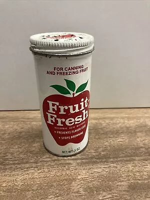 VINTAGE FRUIT-FRESH 5 OZ. Tin CAN Spice Container Apple Farmhouse Kitchen Red  • $14.49