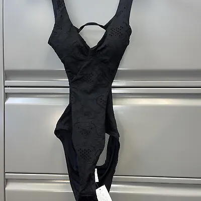 NEW $180 L*Space Women's Black DEMNMC19 One Piece Swimsuit Size 6 Made In USA • $18.92