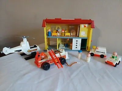 Vintage Fisher Price Childrens Hospital And Emergency Team • $30