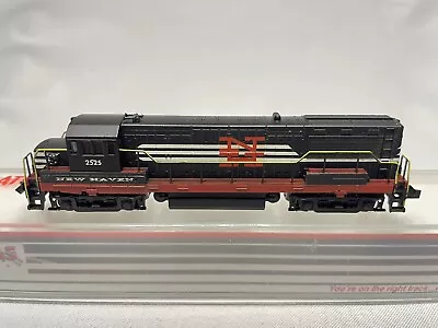 N Scale Atlas KATO New Haven #2525 GE U25B Phase IIb • $24.68