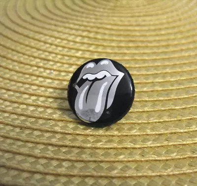 Rolling Stones Official 2004 Vintage Button Pin Badge Us Import 41  Black/silver • $5.95