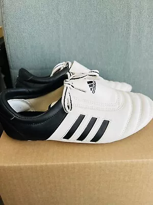 Adidas Martial Arts Training Practice Shoes Men’s US Sz 9 With Sparing Gloves • $30