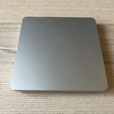 £19 • Buy Apple USB SuperDrive DVD Re-Writer - Silver. Unboxed But Never Used