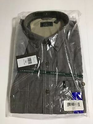 GH Bass Shirt Mens Large Short Sleeve Button Gray Casual Comfort • $5