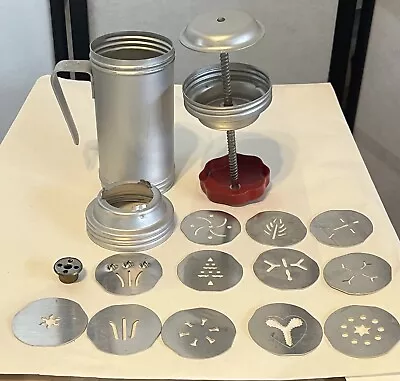 Vintage 1960s Wear  Ever NO 3358 Aluminum Cookie  Press 12 Disks Plates No Box • $14.99