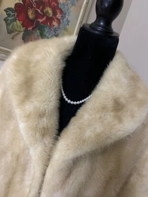 $225 • Buy Vintage Genuine Blonde Ivory Mink Fur Stole Cape Wrap Oversized