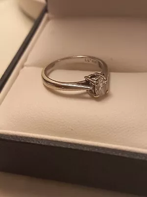 £400 • Buy 18ct  Genuine Diamond Solitaire Engagement Ring Size M